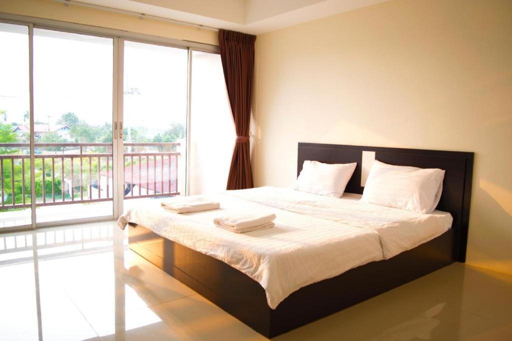 Nantharom Hotel And Restaurant Plaeng Yao Eksteriør bilde