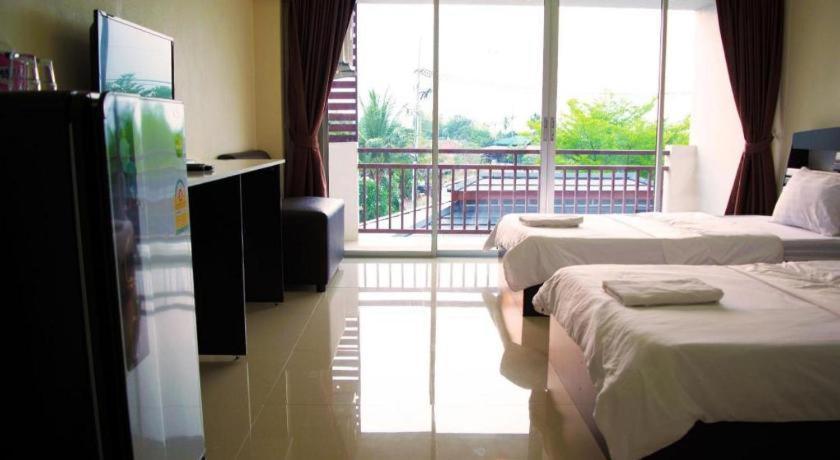 Nantharom Hotel And Restaurant Plaeng Yao Eksteriør bilde